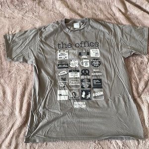 Office tshirt large